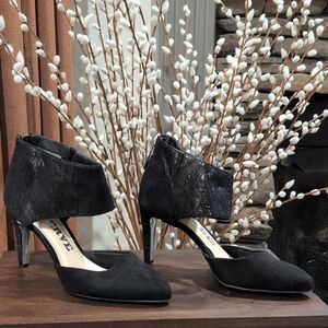 indulge Black Pointed-Toe Ankle-Cuff Heels